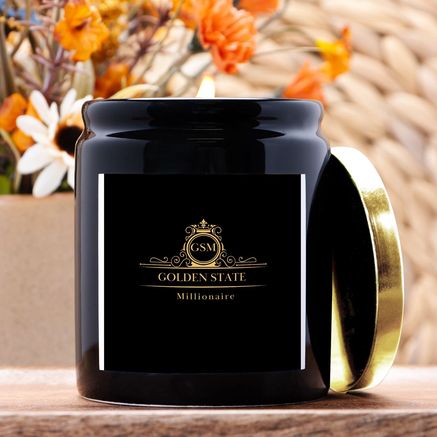 Gold and black Candle Ceramic 8oz (Black)